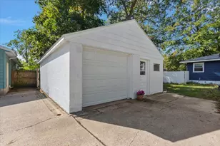 2525 Morton Ave, Muskegon, MI 49441 - Photo 3