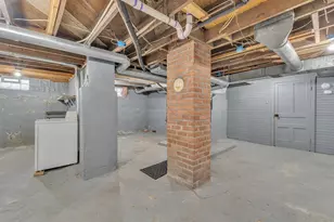 56733 Grand River Ave, New Hudson, MI 48165 - Photo 35