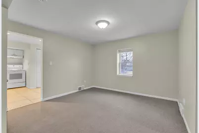 56733 Grand River Avenue, New Hudson, MI 48165 - Photo 11