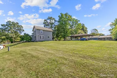320 Division Street, Freeport, MI 49325 - Photo 31