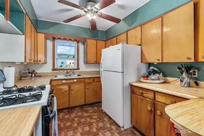 320 Division Street, Freeport, MI 49325 - Photo 9