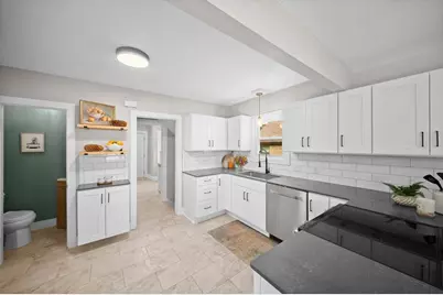 2630 Oakwood Avenue NE, Grand Rapids, MI 49505 - Photo 9