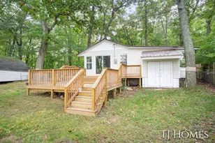 6048 Stewart Woods Dr, Delton, MI 49046 - Photo 23