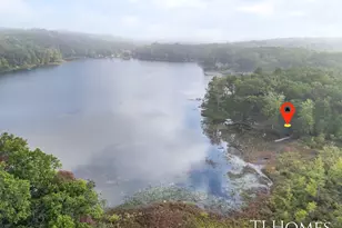 6048 Stewart Woods Dr, Delton, MI 49046 - Photo 3