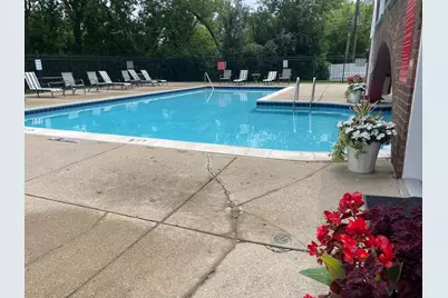 24750 Olde Orchard Street, Novi, MI 48375 - Photo 19