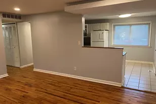 7 Metroview Ct, Ann Arbor, MI 48108 - Photo 9