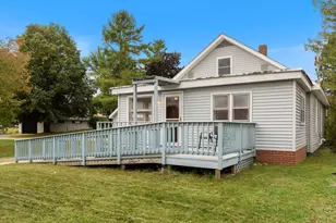 350 N Michigan Ave, Beulah, MI 49617 - Photo 7