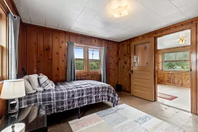 350 N Michigan Avenue, Beulah, MI 49617 - Photo 11