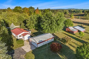 8615 W 1 Mile Rd, Hesperia, MI 49421 - Photo 1