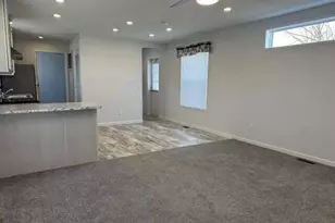 69205 Garver Lake Rd, Edwardsburg, MI 49112 - Photo 7