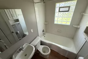 28908 Maple St, Roseville, MI 48066 - Photo 5