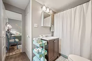 414 N Jefferson St, Lowell, MI 49331 - Photo 13