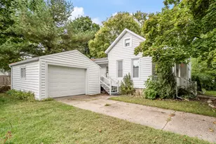 414 N Jefferson St, Lowell, MI 49331 - Photo 31