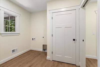 8806 Lakewood Trail, Berrien Center, MI 49102 - Photo 21