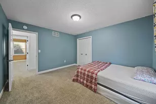 5123 S Granite St, Jackson, MI 49201 - Photo 11