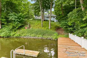 6862 Maplecrest Dr SE, Grand Rapids, MI 49546 - Photo 3