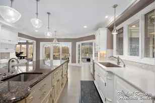 6862 Maplecrest Dr SE, Grand Rapids, MI 49546 - Photo 13