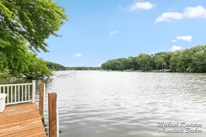 6862 Maplecrest Drive SE, Grand Rapids, MI 49546 - Photo 5