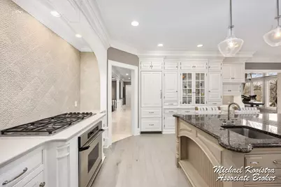 6862 Maplecrest Drive SE, Grand Rapids, MI 49546 - Photo 11