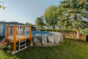 22244 Birch St, Woodhaven, MI 48183 - Photo 27