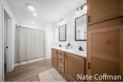 326 Willow Street, Howard City, MI 49329 - Photo 11