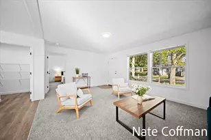 326 Willow St, Howard City, MI 49329 - Photo 7