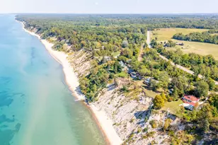 910 Adams Rd, South Haven, MI 49090 - Photo 37