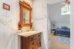 910 Adams Rd, South Haven, MI 49090 - Photo 89