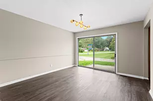 6886 Stockport Dr, Lambertville, MI 48144 - Photo 21