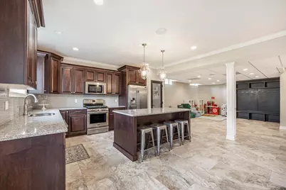 56096 Lario Court, Macomb, MI 48042 - Photo 37