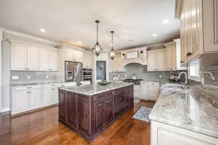 56096 Lario Ct, Macomb, MI 48042 - Photo 19