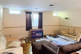 2106 Camelot Rd, Ann Arbor, MI 48104 - Photo 19