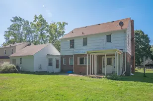 1030 Dwillard Dr, Kalamazoo, MI 49048 - Photo 5