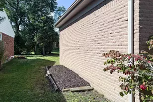 2844 Renfrew St, Ann Arbor, MI 48105 - Photo 3