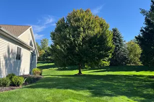 8903 N Clearwater Dr, Zeeland, MI 49464 - Photo 39