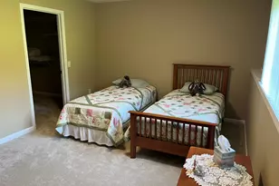 8903 N Clearwater Dr, Zeeland, MI 49464 - Photo 31