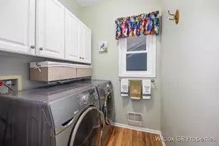 1041 Dogwood Meadows Dr SE, Ada, MI 49301 - Photo 29