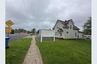 127 W Territorial Road, Battle Creek, MI 49015 - Photo 7