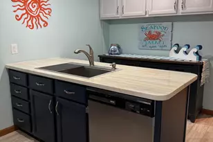 566 Lake Dr, Coldwater, MI 49036 - Photo 7