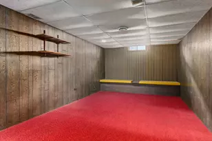 2736 Cascade Rd SE, Grand Rapids, MI 49506 - Photo 19