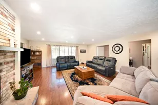 6109 Saline Waterworks Rd, Saline, MI 48176 - Photo 5
