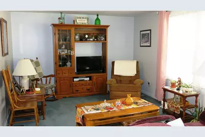 400 Parkwood Drive, Jonesville, MI 49250 - Photo 15