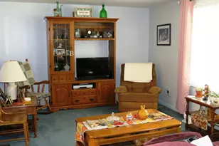 400 Parkwood Dr, Jonesville, MI 49250 - Photo 15