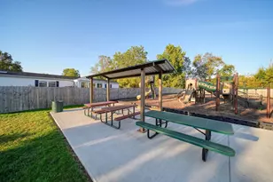 301 Ohio River Dr, Adrian, MI 49221 - Photo 25