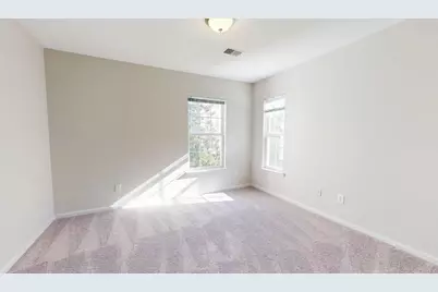 2678 S Knightsbridge Circle, Ann Arbor, MI 48105 - Photo 13