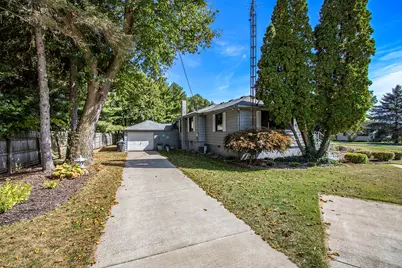 5869 River Road, Sodus, MI 49126 - Photo 3