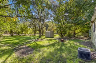 205 Pleasant St, Hartford, MI 49057 - Photo 21