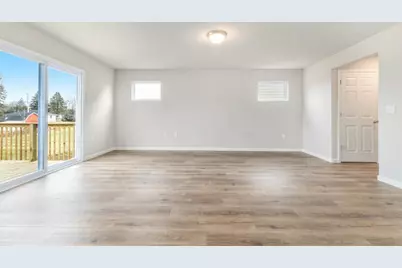 551 Snow Pine Court NE, Cedar Springs, MI 49319 - Photo 3