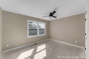 1034 Arlington Ave, Grand Haven, MI 49417 - Photo 19