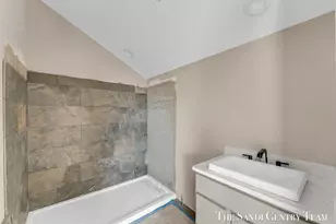 1034 Arlington Ave, Grand Haven, MI 49417 - Photo 15